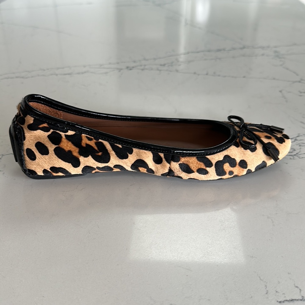 Donald J. Pliner Black Tan Leopard Print Calf Hair and Leather Ballet Flats - Picture 8 of 8